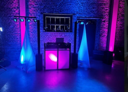 Technikpaket Wedding von NJ-EVenting Hochzeits-DJ mit Ton und Lichttechnik